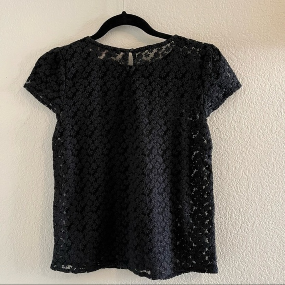 COPY - Loft- flower embroidered blouse - Picture 2 of 6